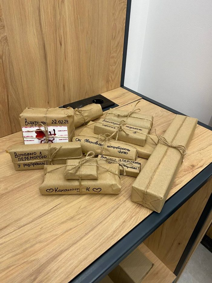 Пакування замовлення Defensio Knifes