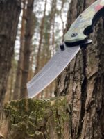 Ніж Самурай на подарунок з яскравою рукояткою.